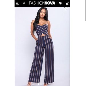 NWOT Fashion Nova jumpsuit
